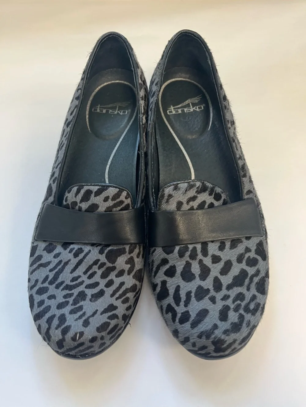Dansko‎ Leopard-Print Gray & Black Leather Calf Hair Loafers Sz. 39